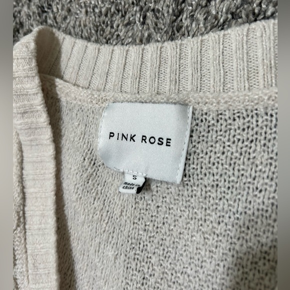 Cardigan - Picture 2 of 4